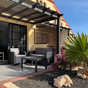 Сasa de vacaciones Vacation House La Cebada, Costa Calma